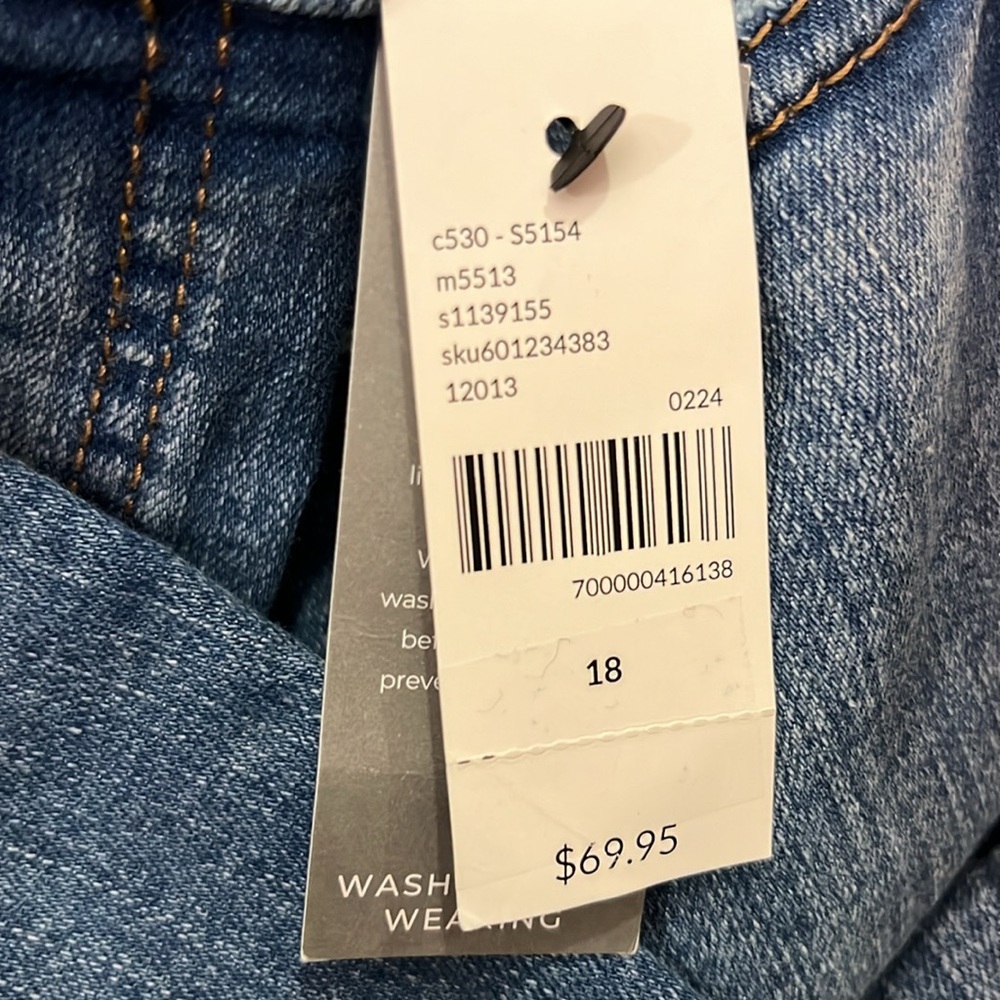NEW | Lane Bryant | Signature Fit High-Rise Pedal Jean - Picture 4 of 8
